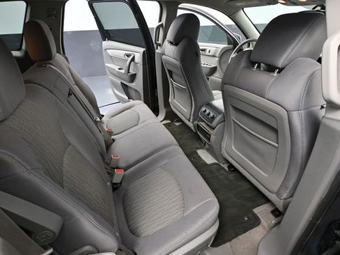Used 2015 Chevrolet Traverse LS AWD/4WD image 42