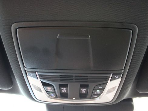 New 2026 Acura RDX SH-AWD image 32