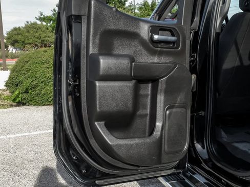 Used 2020 Chevrolet Silverado 1500 Custom w/ Custom Value Package RWD image 54