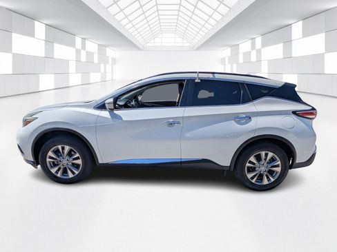 Used 2018 Nissan Murano SV FWD image 4