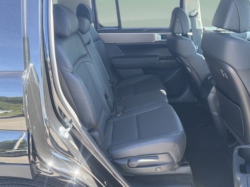 Used 2026 Hyundai Santa Fe SEL FWD image 36