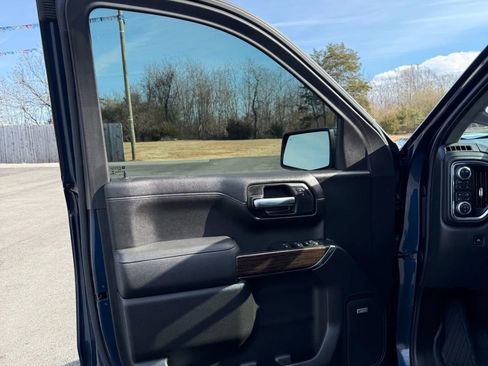 Used 2021 GMC Sierra 1500 Elevation w/ Preferred Package image 23