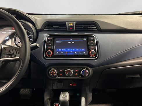 Used 2025 Nissan Versa SV image 26