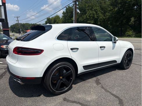 Used 2017 Porsche Macan S AWD/4WD image 6