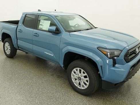 New 2026 Toyota Tacoma SR5 AWD/4WD image 13