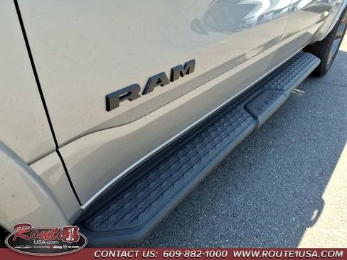 Used 2024 RAM 1500 Big Horn AWD/4WD image 19
