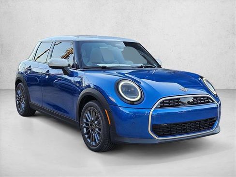 New 2026 MINI Cooper 4-Door Hardtop image 7
