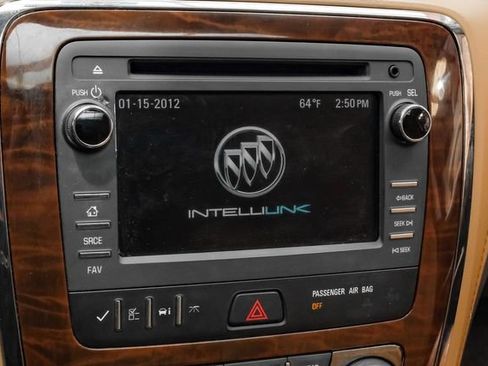 Used 2017 Buick Enclave Leather image 40