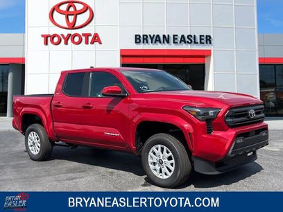 Used 2025 Toyota Tacoma SR5