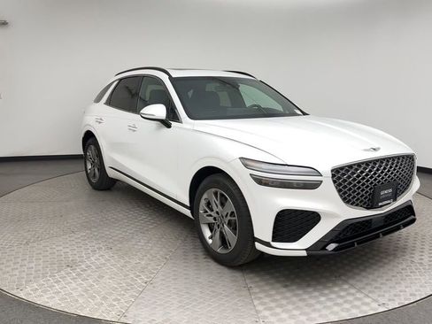 Certified 2024 Genesis GV70 3.5T Sport image 8