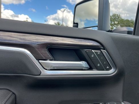 New 2026 Chevrolet Silverado 2500 LTZ image 12
