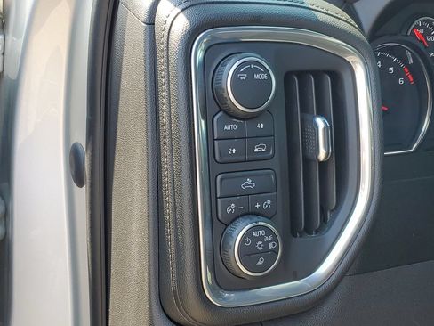 Used 2021 Chevrolet Silverado 1500 LT w/ Texas Edition Plus AWD/4WD image 10