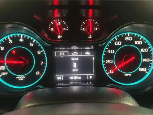 Used 2018 Chevrolet Cruze LT FWD image 11