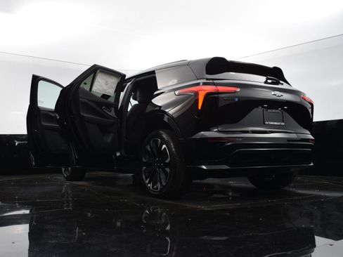 New 2025 Chevrolet Blazer EV RS image 35