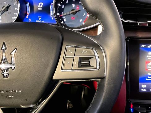 Used 2018 Maserati Quattroporte S GranLusso Q4 image 25
