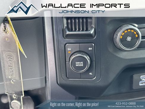 Used 2023 Ford F150 XLT AWD/4WD image 26