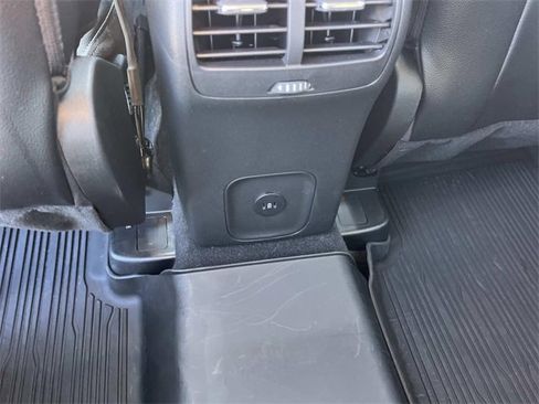 Used 2023 Ford Escape Platinum w/ Premium Technology Package image 18