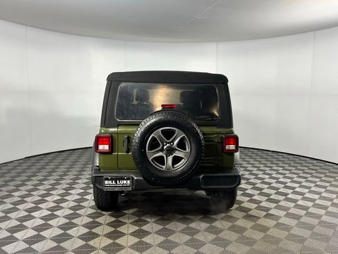 Used 2022 Jeep Wrangler Unlimited Sport image 8