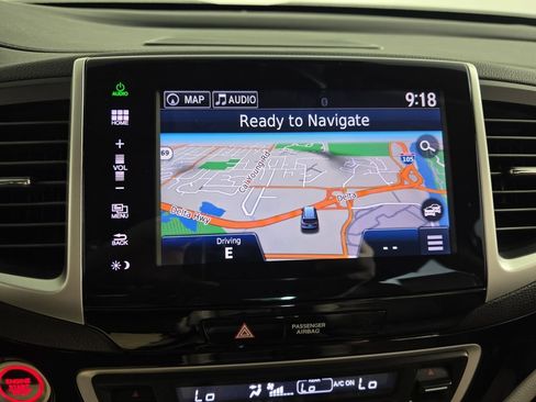 Used 2016 Honda Pilot Touring image 19