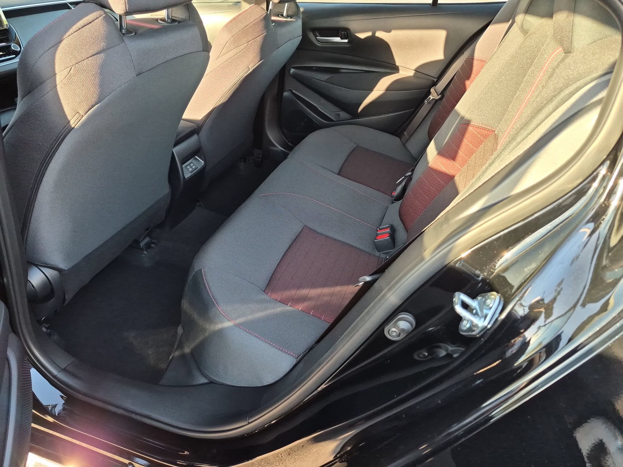 New 2027 Toyota Corolla SE FWD image 15