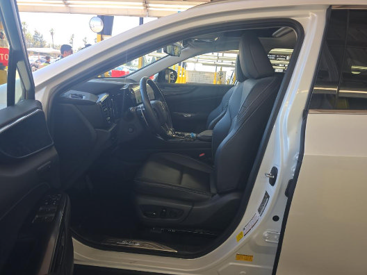 Used 2025 Lexus NX 350h AWD w/ Accessory Package (2T) image 3