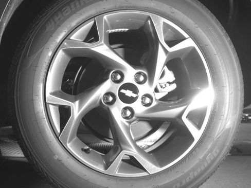 Used 2025 Chevrolet Trax LT w/ LT Convenience Package FWD image 13