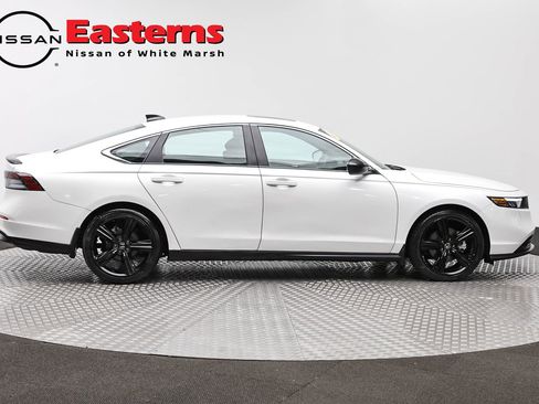 Used 2024 Honda Accord Sport image 4