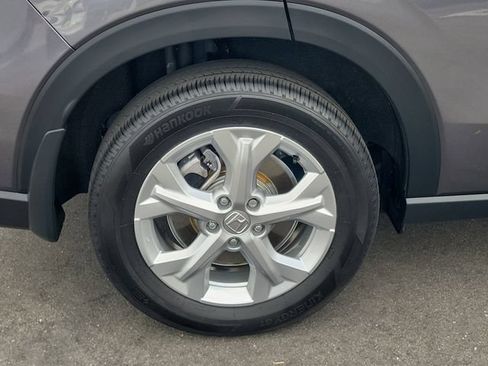 Certified 2023 Honda HR-V LX image 6