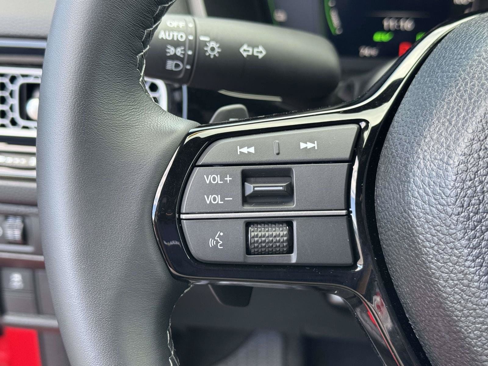 Used 2026 Honda Civic Sport Touring image 11