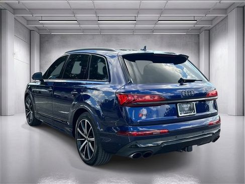 Used 2023 Audi SQ7 Prestige AWD/4WD image 5
