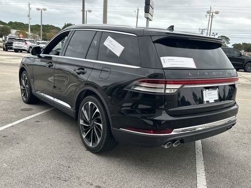 Certified 2023 Lincoln Aviator Reserve w/ Equipment Group 201A image 8