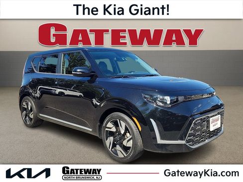 Certified 2023 Kia Soul GT-Line FWD image 1
