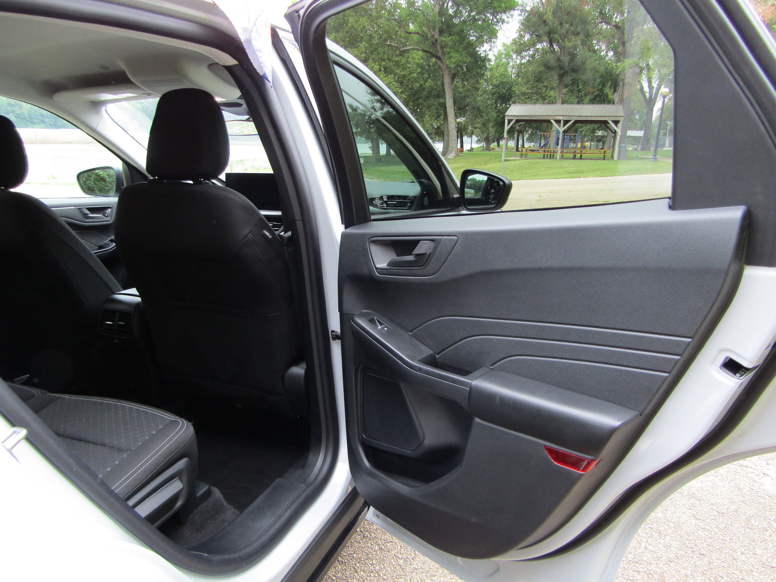 Used 2026 Ford Escape Active w/ Tech Pack #1 AWD/4WD image 24