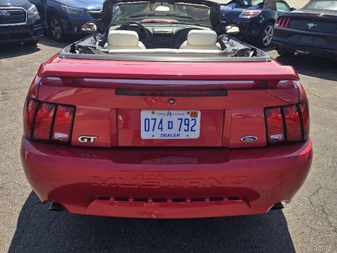 Used 2001 Ford Mustang GT RWD image 8