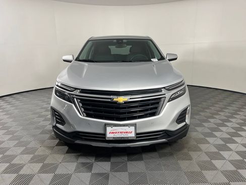 Used 2022 Chevrolet Equinox LT FWD image 19