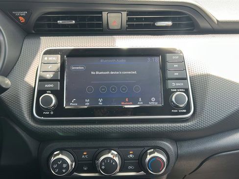 Certified 2025 Nissan Kicks Play S FWD image 21