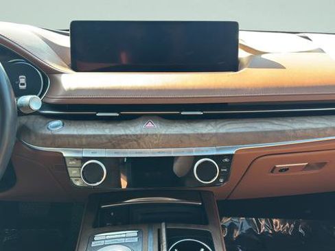 Used 2022 Genesis G80 2.5T w/ Prestige Package image 16