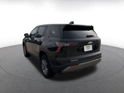 Used 2025 Chevrolet Equinox LT image 11