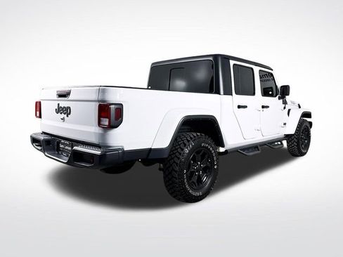 Used 2022 Jeep Gladiator Willys image 7