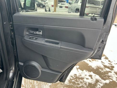 Used 2012 Jeep Liberty Sport w/ Popular Equipment Group image 12