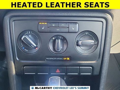 Used 2017 Volkswagen Beetle 1.8T S image 8