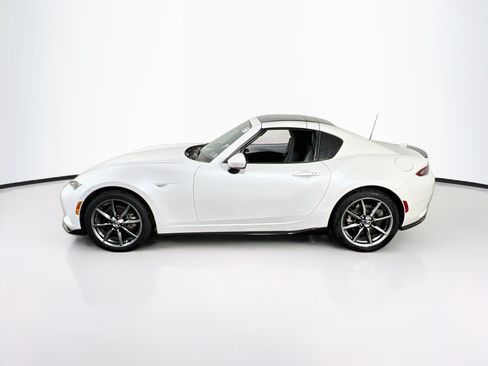 Used 2021 MAZDA MX-5 Miata RF Grand Touring w/ Appearance Package RWD image 8