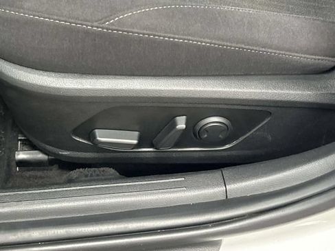 Used 2025 Hyundai Sonata SEL FWD image 28