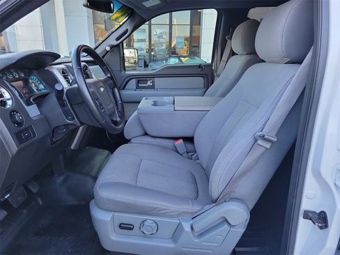 Used 2014 Ford F150 XLT w/ XLT Convenience Package image 13