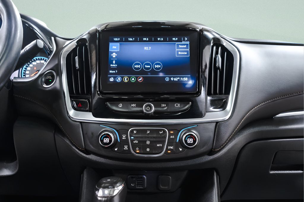 Used 2020 Chevrolet Traverse RS w/ LPO, 'HIT The Road' Package AWD/4WD image 14