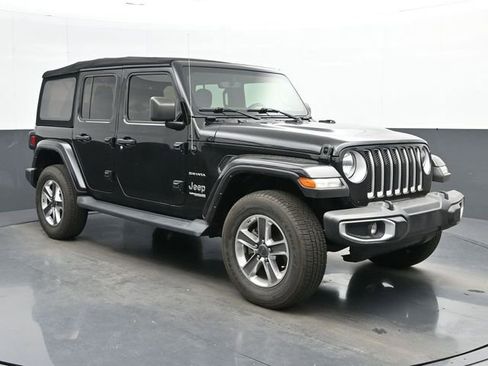 Used 2022 Jeep Wrangler Unlimited Sahara image 1