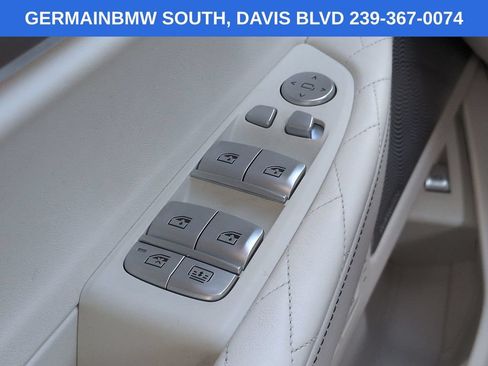 Used 2022 BMW ALPINA B7 xDrive AWD/4WD image 26