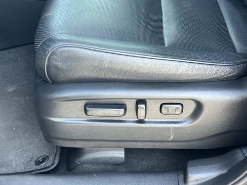 Used 2016 Honda Pilot Elite image 18