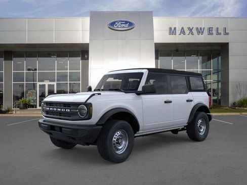 New 2025 Ford Bronco Base image 23