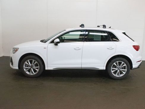 Used 2024 Audi Q3 2.0T Premium Plus w/ Premium Plus Package AWD/4WD image 7